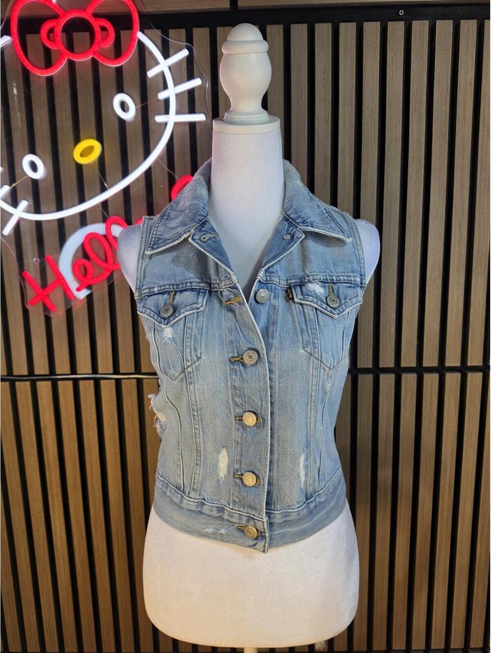 Levi's xx 90s VTG Vest Womens XS Blue Sleeveless Button Front Pockets.